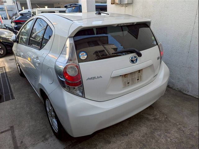 Toyota Aqua - Image 4